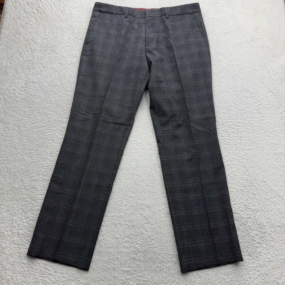 Hugo Boss Crigan1-1-US Mens 34R Grey Plaid 100% Virgin Wool Dress Pants Trousers